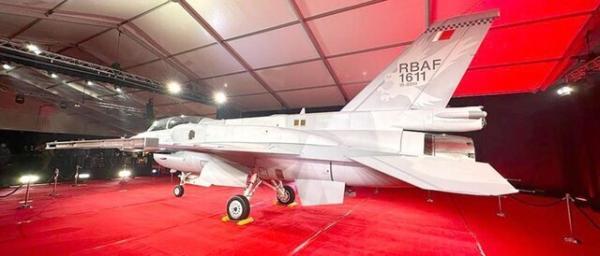 بحرین، اولین کشور در دنیا که این جنگنده را تحویل گرفت
