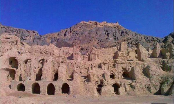 تصاویری از یک تخت جمشید جدید در ایران؛ تخت جمشید خشتی! تصاویری از یک تخت جمشید تازه در ایران؛ تخت جمشید خشتی!